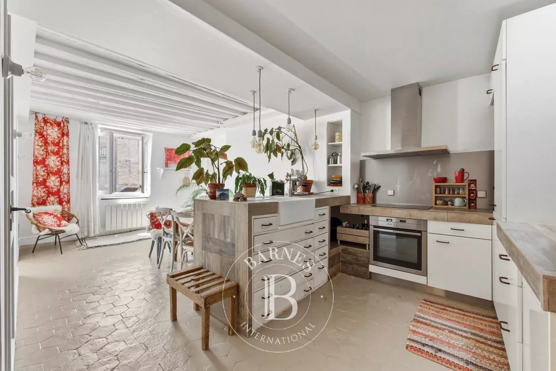 Apartment in Saint Merri, Paris 4e Arrondissement, Paris 3 - 18201457