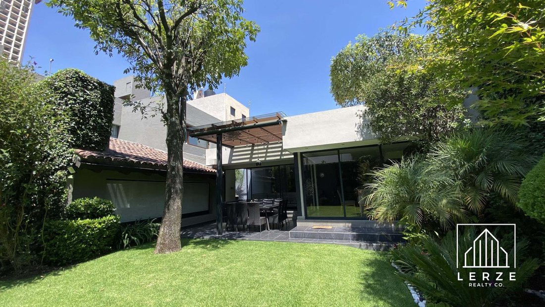 House in San Cristóbal Texcalucan, State of Mexico, Mexico 1 - 18199340