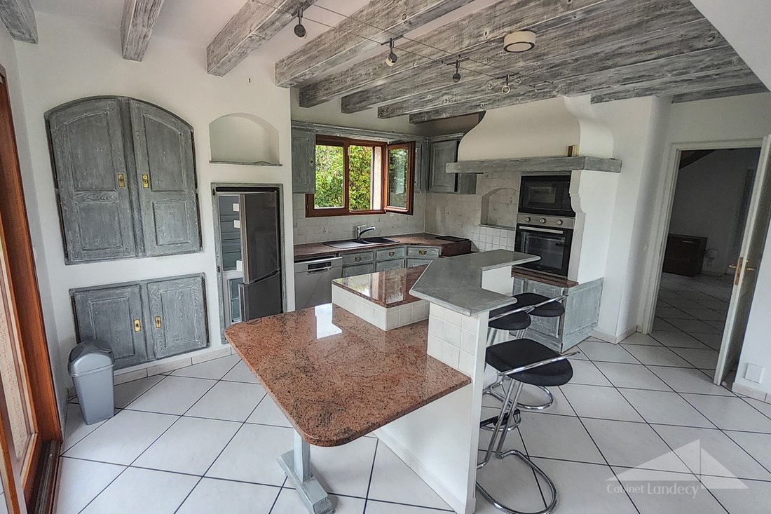 House in Prévessin-Moëns, Auvergne-Rhône-Alpes, France 3 - 18206885
