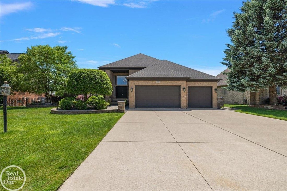 House in New Baltimore, Michigan, United States 1 - 18206618