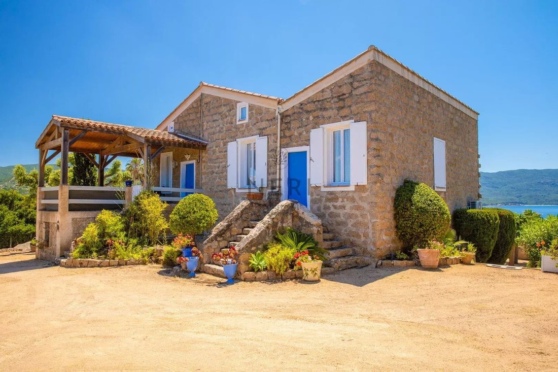 House in Pietrosella, Corsica, France 1 - 16688304