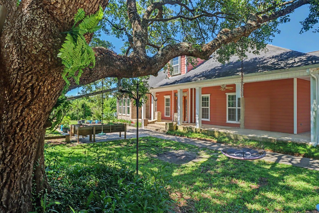 House in Pass Christian, Mississippi, United States 2 - 18201337