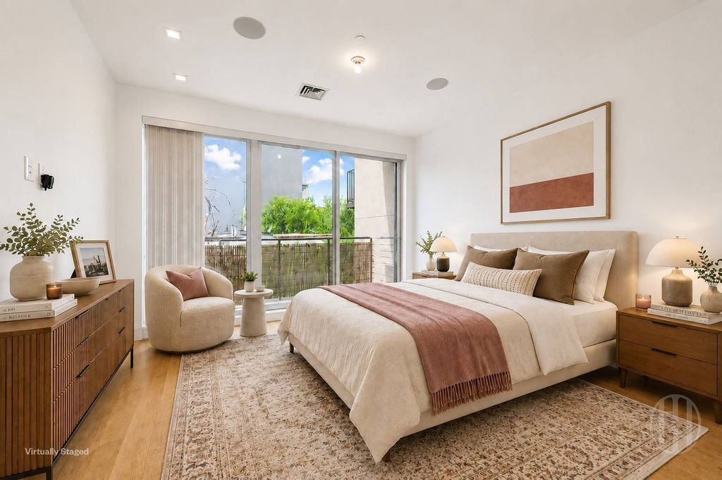 House in New York, New York, United States 4 - 18206595