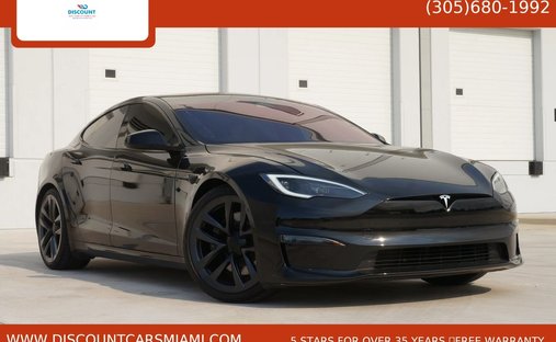 2023 Tesla Model S Standard Sedan 4D in Opa locka, FL, United States 1
