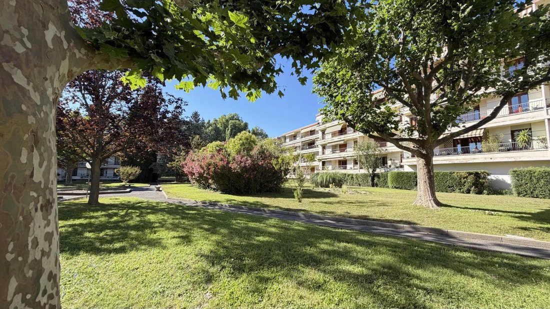 Apartment in Est-Repentance-Les Trois Bons Dieux, Aix-en-Provence, France 1 - 18201657