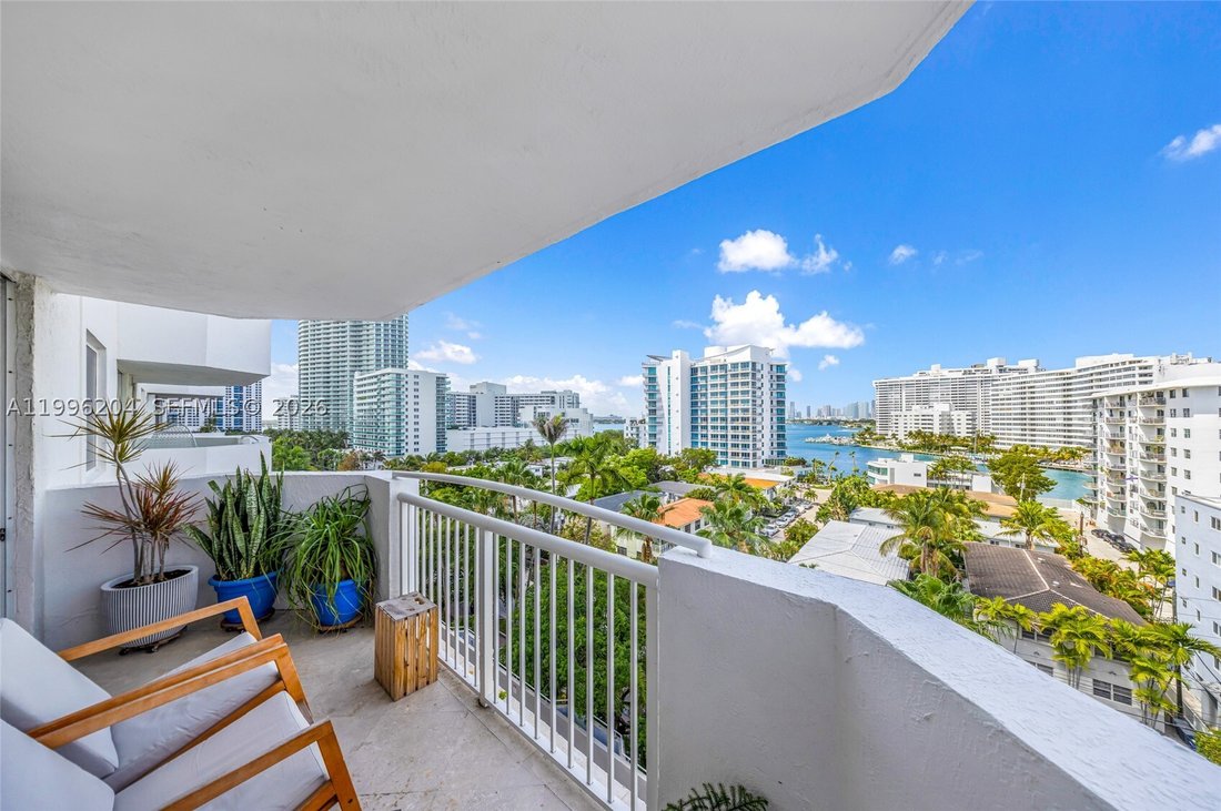 Condo in Miami Beach, Florida, United States 2 - 17604646