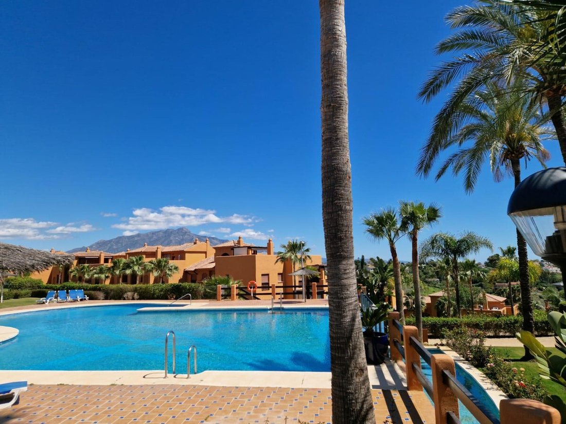Apartment in Benahavis, Andalusia, Spain 2 - 18201037