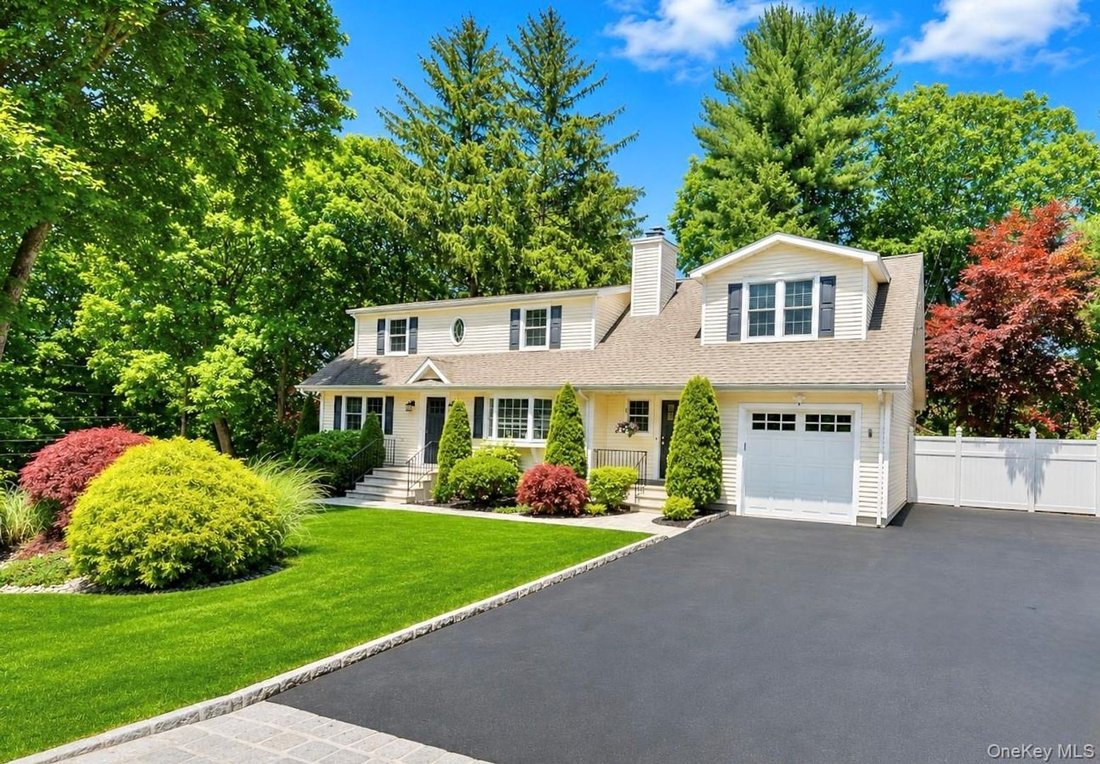 House in Thornwood, New York, United States 4 - 18148947