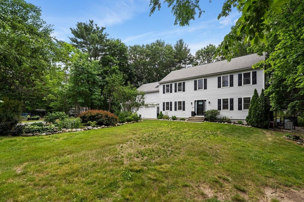 House in Weymouth, Massachusetts, United States 2 - 18207054
