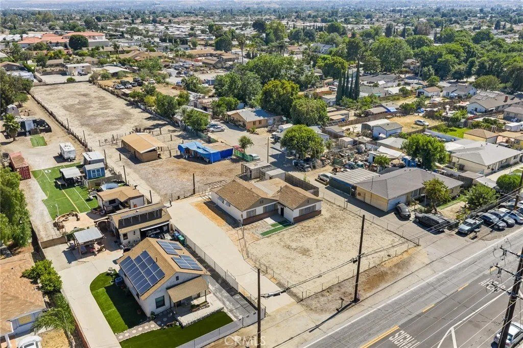House in Chino, California, United States 1 - 18200344