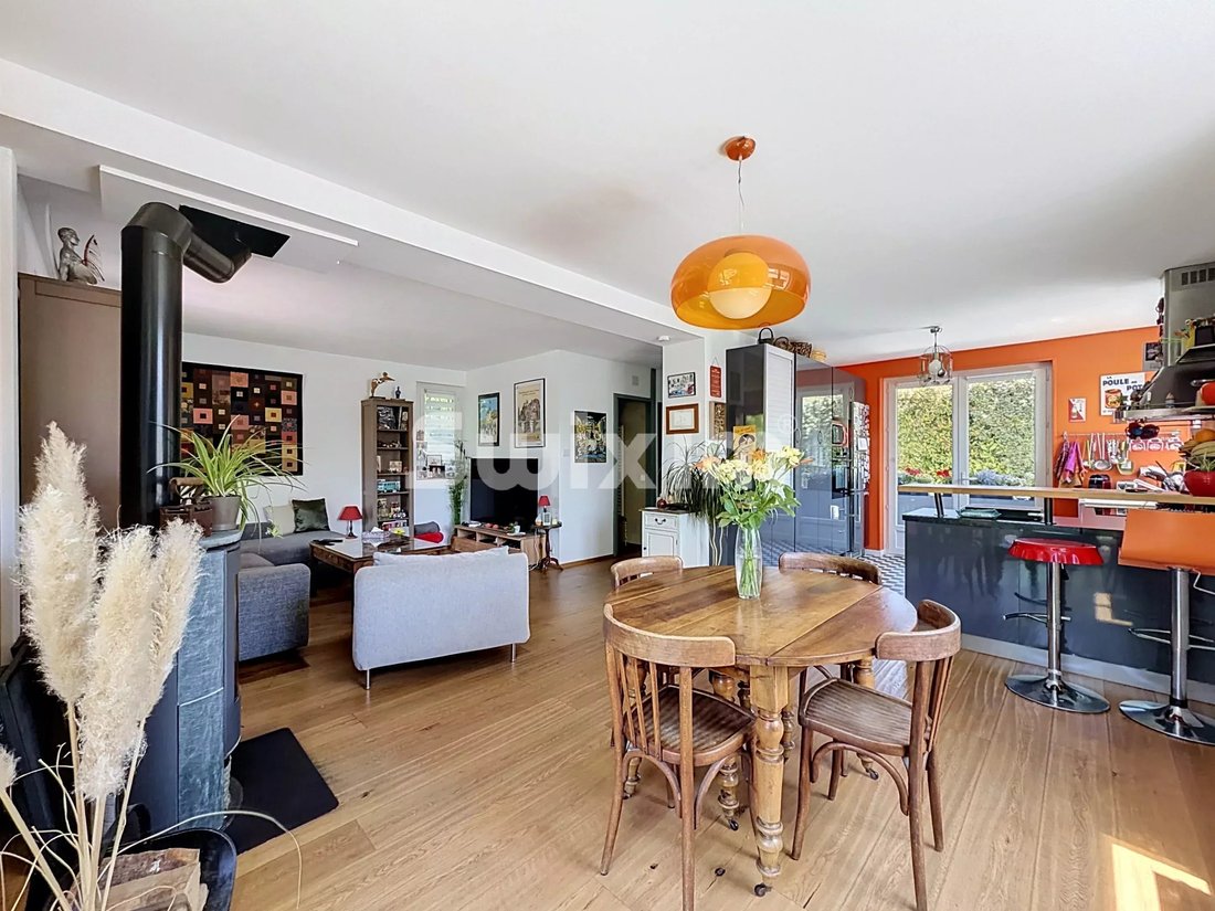 House in Divonne-les-Bains, Auvergne-Rhône-Alpes, France 5 - 18205616
