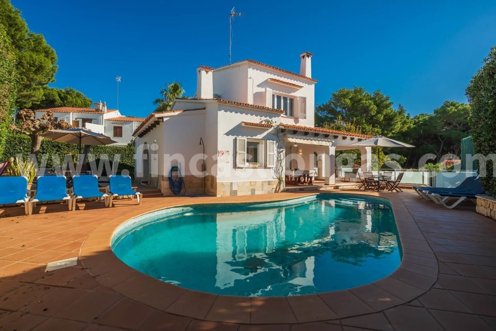 Chalet in es Castell, Balearic Islands, Spain 1 - 18199807