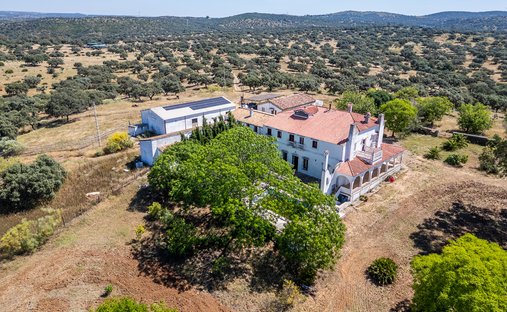 Finca in Castilblanco de los Arroyos, Andalusia, Spain 1