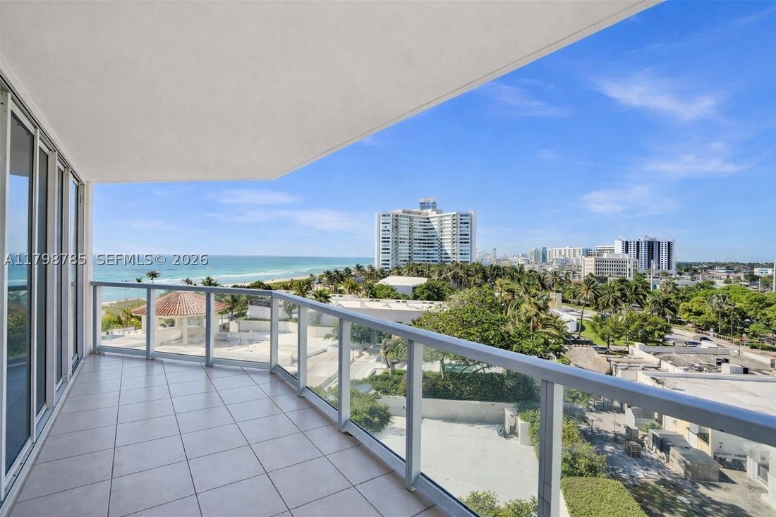 Condo in Miami Beach, Florida, United States 1 - 18036240