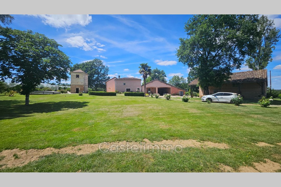Villa in Le Pin, Occitania, France 2 - 17652311