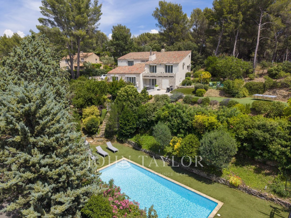 Estate in Beaudinard-Eoures, Aubagne, France 1 - 18203148