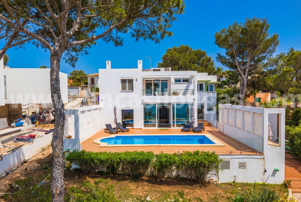 Villa in Llucmajor, Balearic Islands, Spain 3 - 18200986