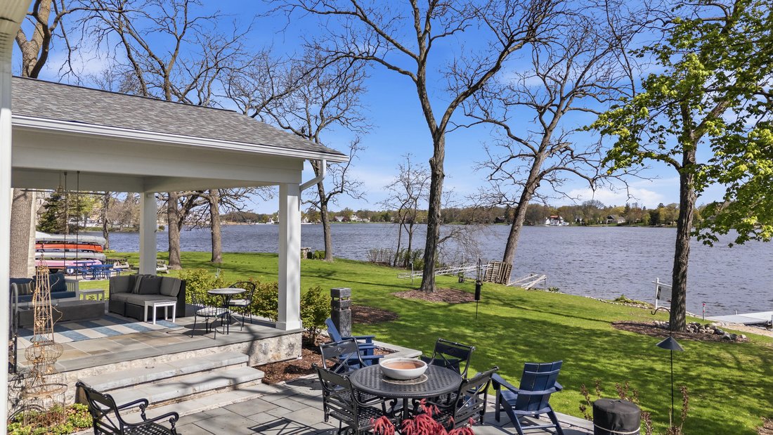 House in Okauchee Lake, Wisconsin, United States 4 - 17638142