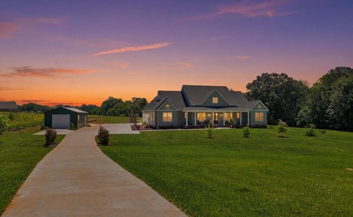 House in West Union, South Carolina, United States 1