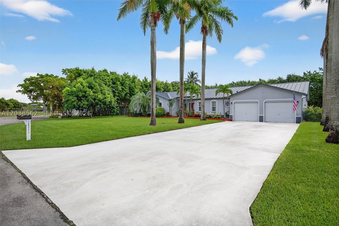 House in Homestead, Florida, United States 3 - 18200213