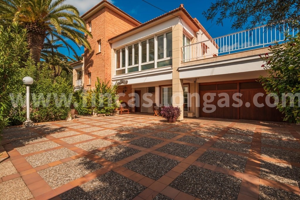 Villa in Ciutadella de Menorca, Balearic Islands, Spain 5 - 18200596