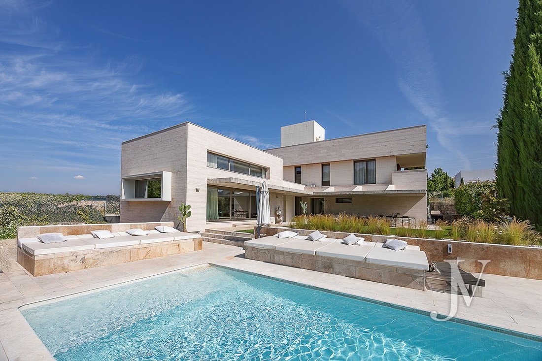 Villa in Moncloa-Aravaca, Madrid, Spain 1 - 18199689