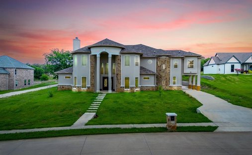 House in Grand Prairie, Texas, United States 1