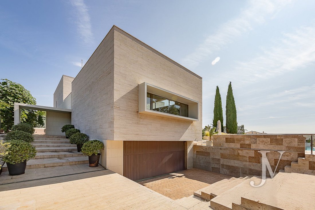 Villa in Moncloa-Aravaca, Madrid, Spain 4 - 18199689