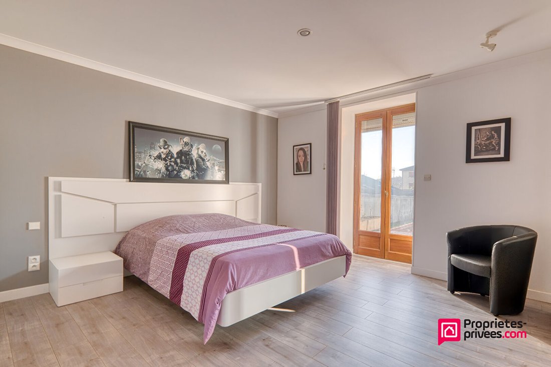 Villa in Centre Nord Est, Saint-Symphorien-d'Ozon, France 5 - 18205976
