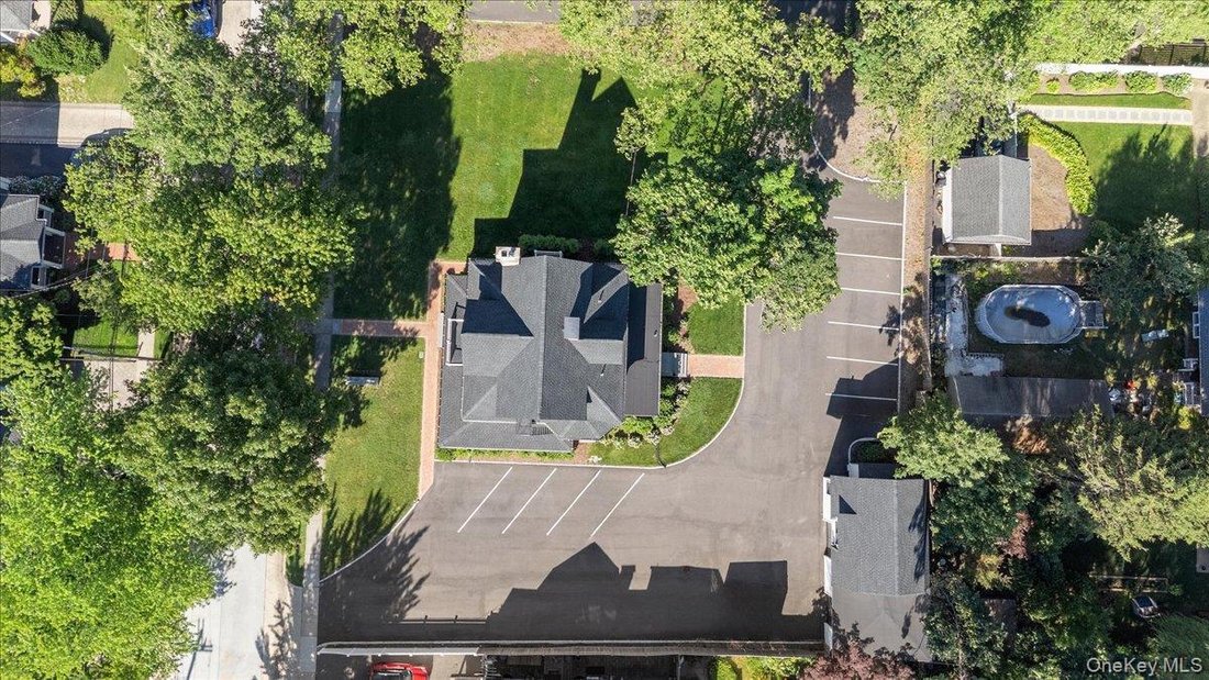 House in Halesite, New York, United States 3 - 18074626