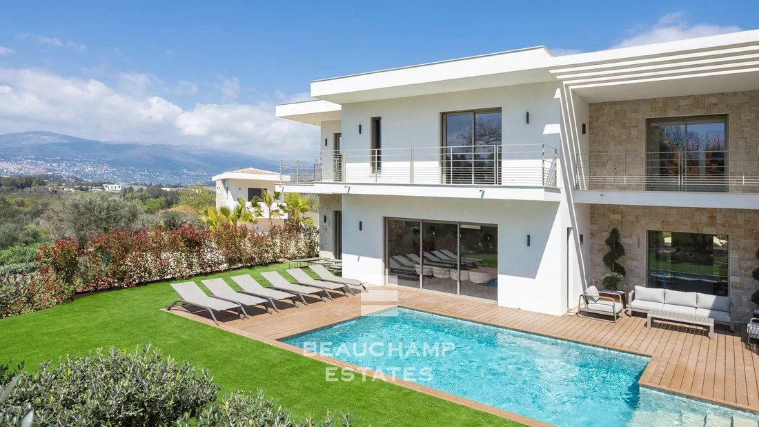 Villa in Mougins, Provence-Alpes-Côte d'Azur, France 1 - 14892168