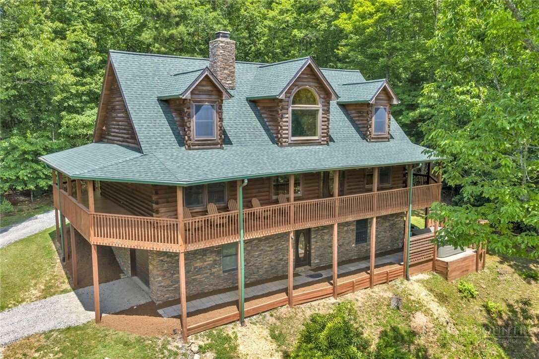 House in Blowing Rock, North Carolina, United States 1 - 18199954