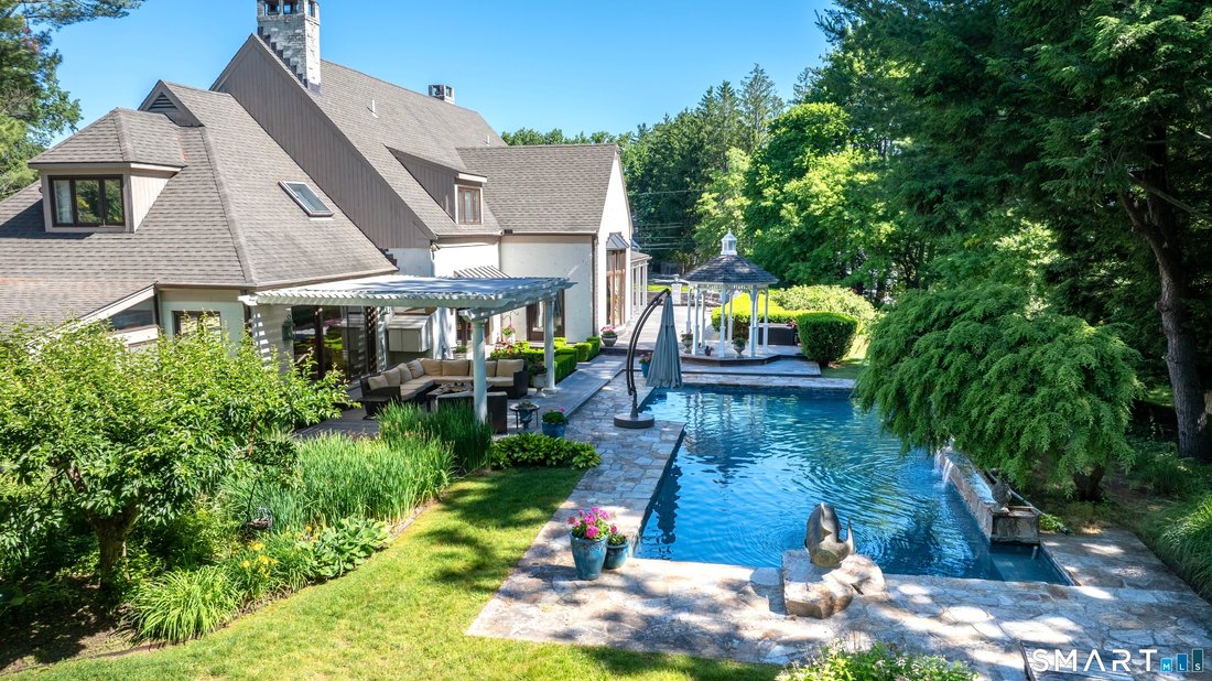 House in West Hartford, Connecticut, United States 4 - 18205471