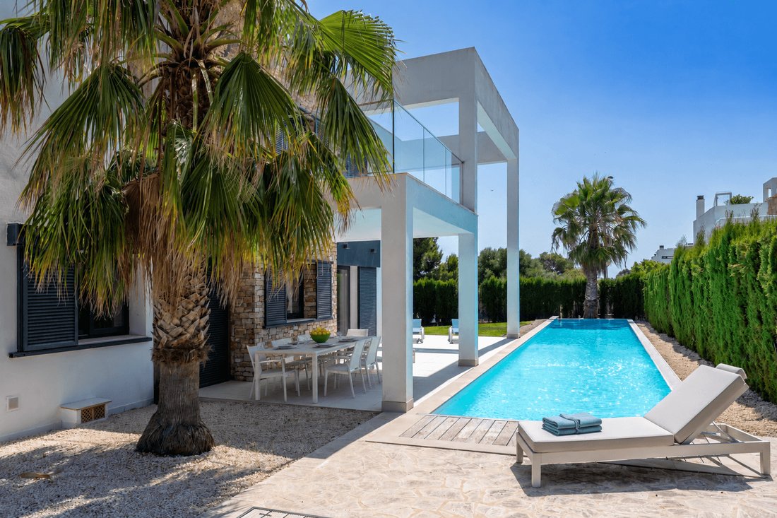 Villa in Cala Murada, Manacor, Balearic Islands 1 - 18199375