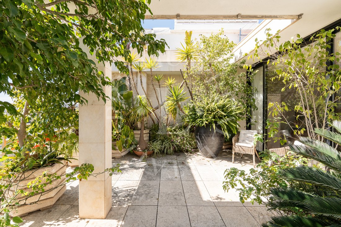 Penthouse in Les Corts, Barcelona, Spain 4 - 18201386