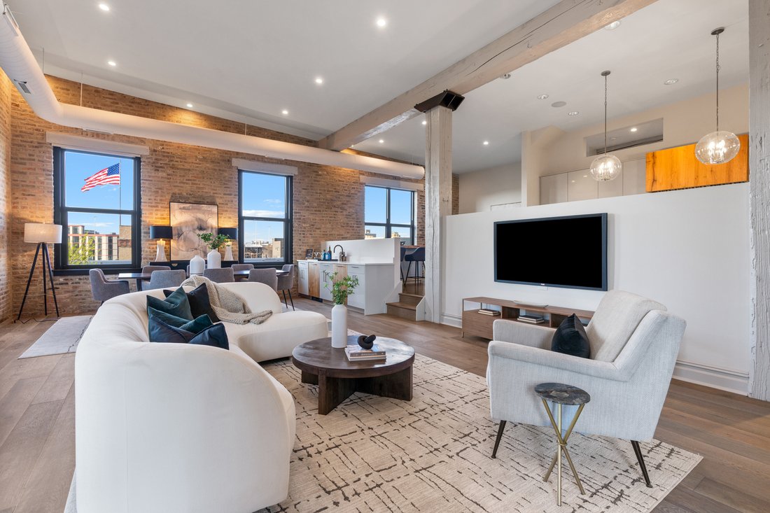 Condo in Chicago, Illinois, United States 5 - 18205063