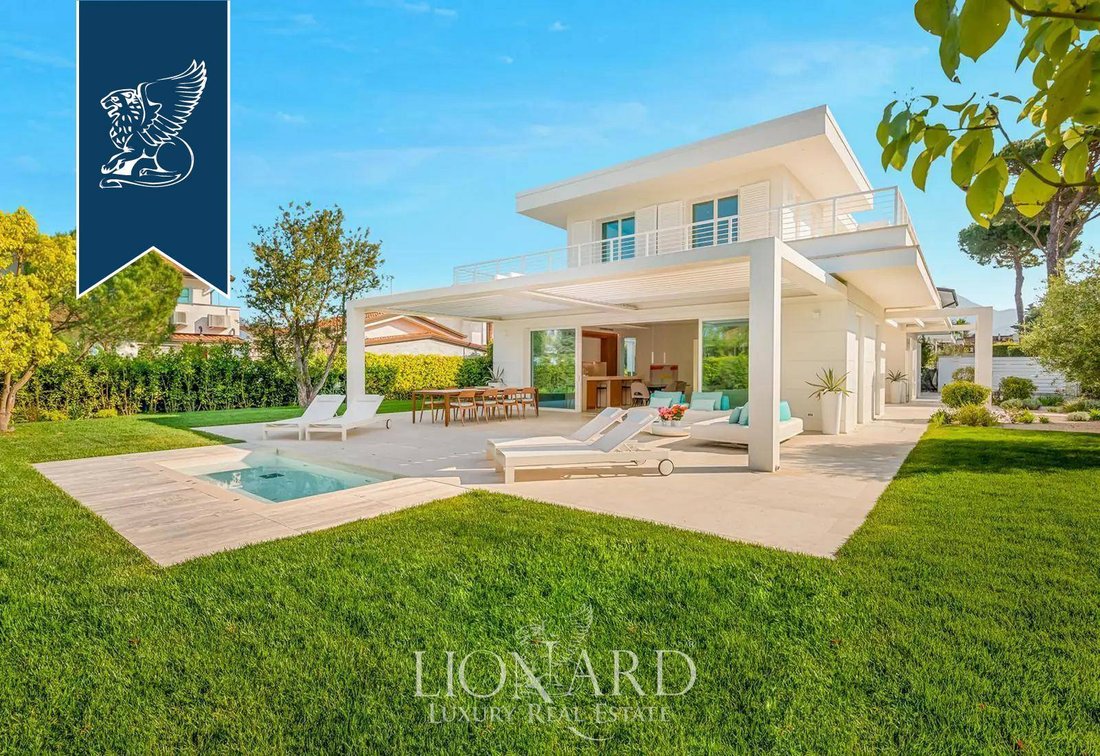 Villa in Center, Forte dei Marmi, Tuscany 1 - 18205792