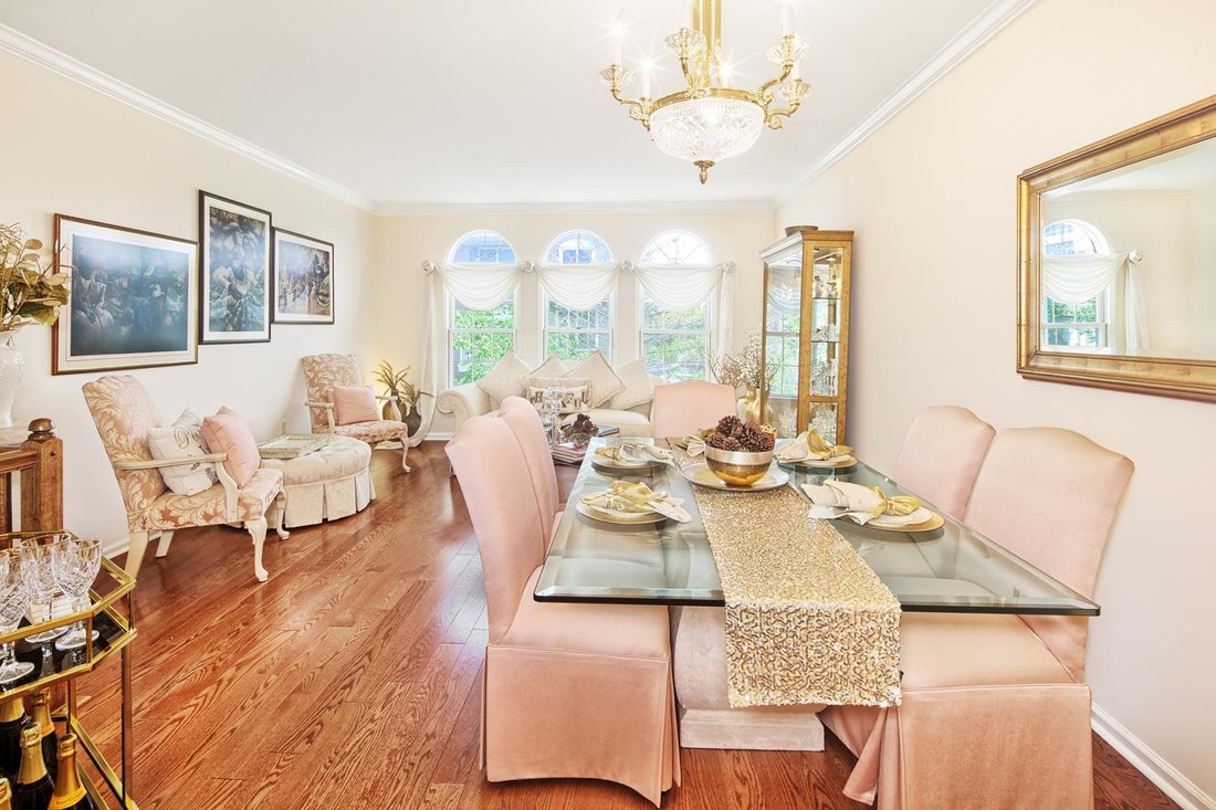 Townhouse in Guttenberg, New Jersey, United States 5 - 18200657