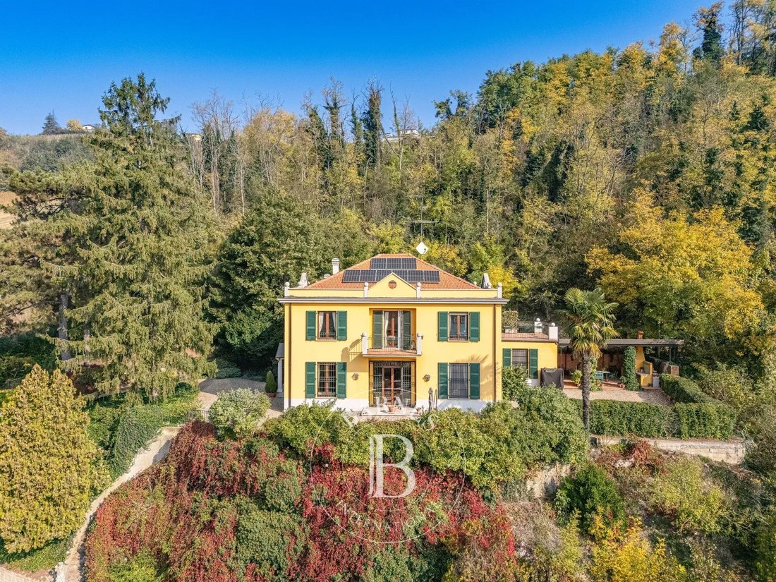 Villa in Mornico, Lombardy, Italy 2 - 18199553