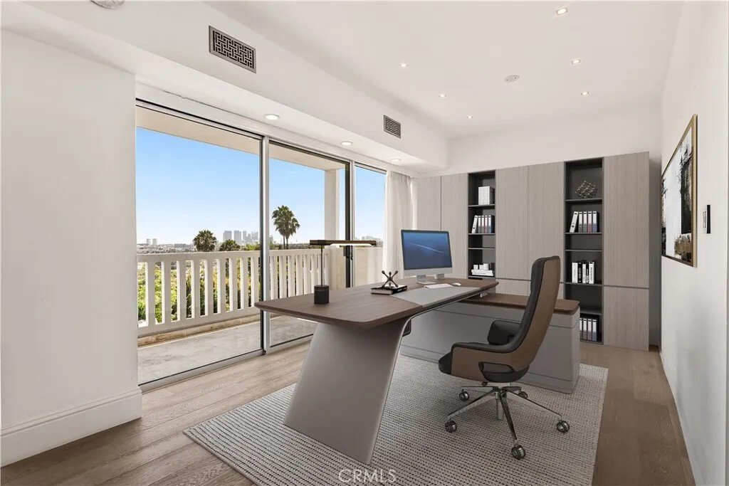 Condo in Los Angeles, California, United States 5 - 18200398