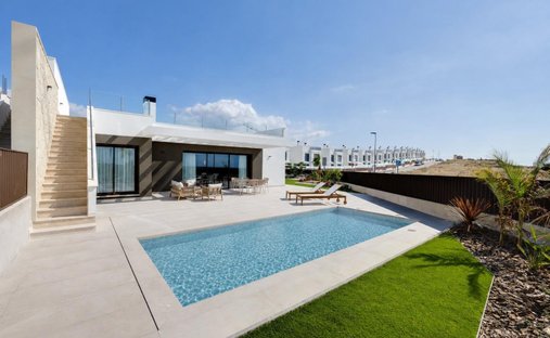 Villa in Mutxamel, Valencian Community, Spain 1