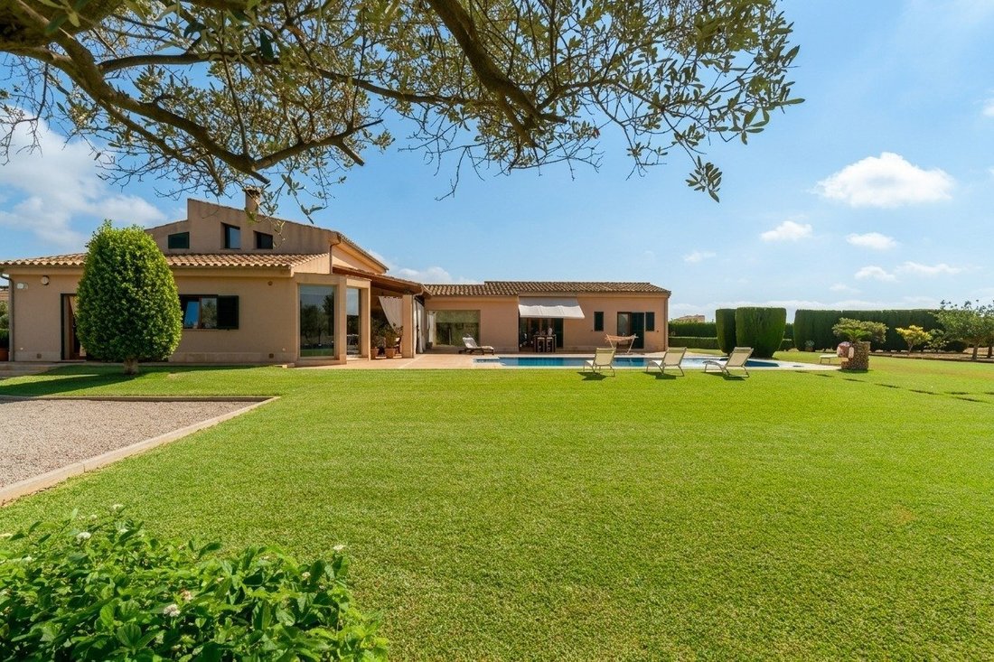 Finca in sa Pobla, Balearic Islands, Spain 2 - 18199750