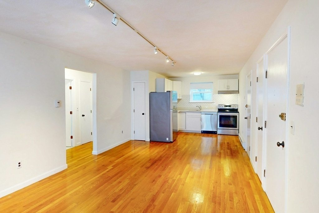 Condo in Cambridge, Massachusetts, United States 5 - 18205549