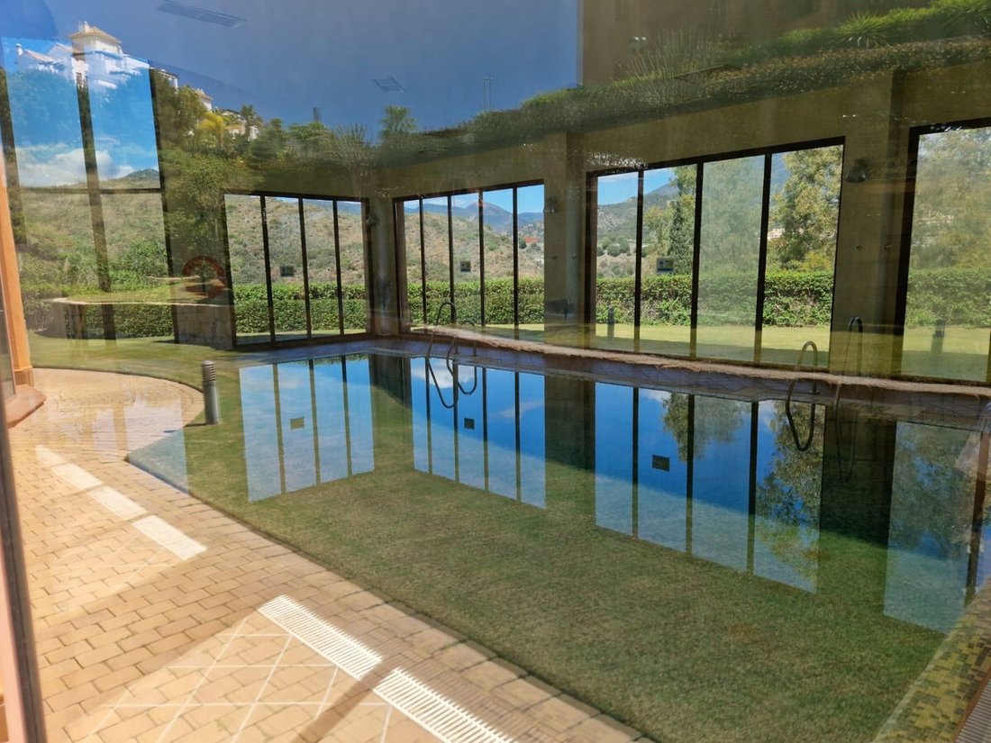 Apartment in Benahavis, Andalusia, Spain 3 - 18201037