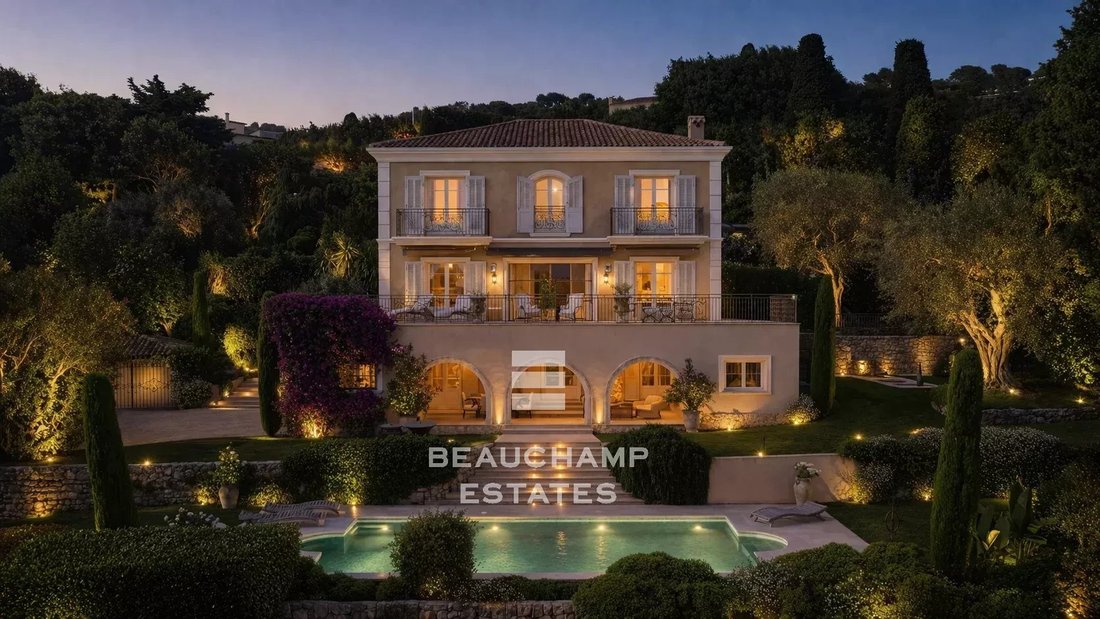 Villa in Cannes, Provence-Alpes-Côte d'Azur, France 2 - 17619866
