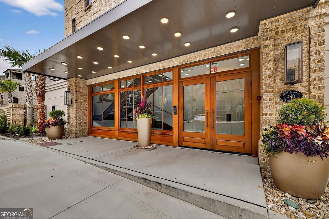 Condo in Savannah, Georgia, United States 5 - 18205296