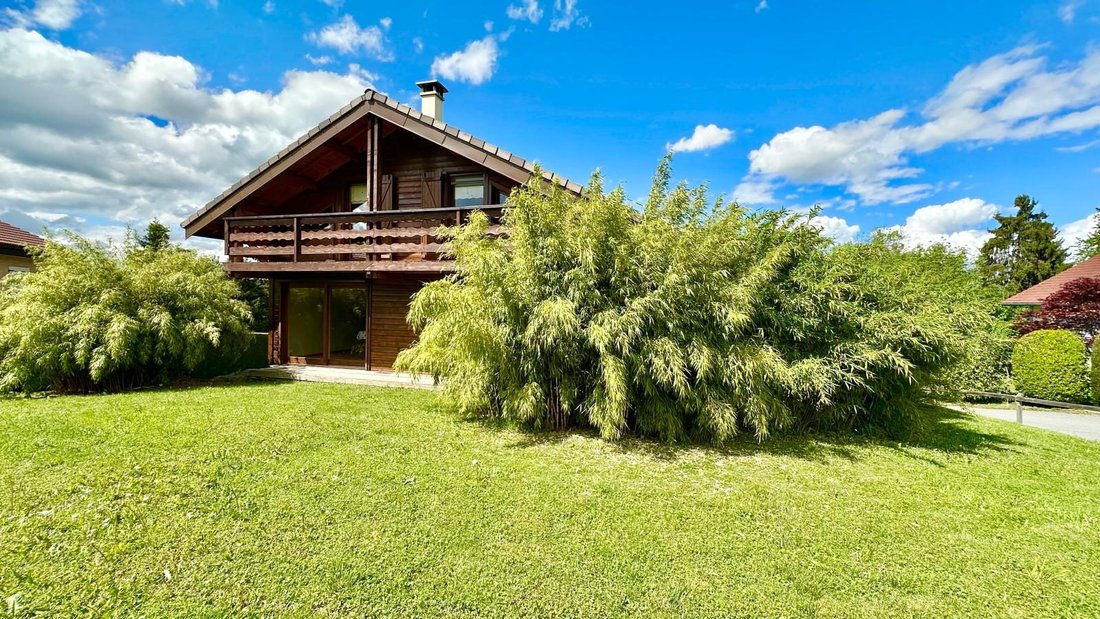 Chalet in Sud, La Roche-sur-Foron, France 1 - 18206922