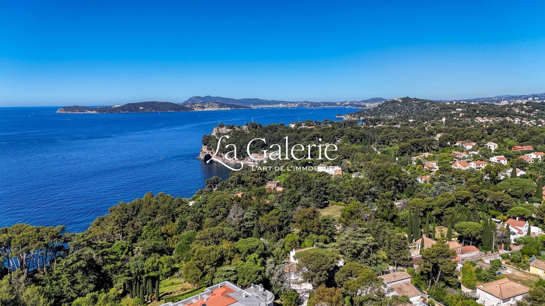 Villa in Sud, Le Pradet, France 5 - 18206824