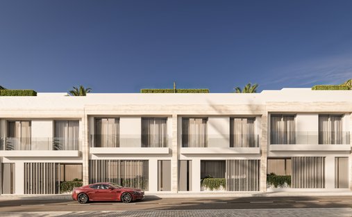 Townhouse in San Pedro de Alcantara, Andalusia, Spain 1