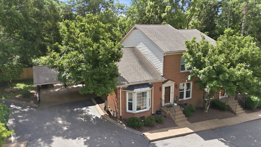 Townhouse in Forest Hills, Tennessee, United States 3 - 18204952